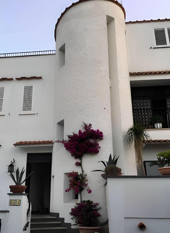 Villa Angela Isquia Exterior foto